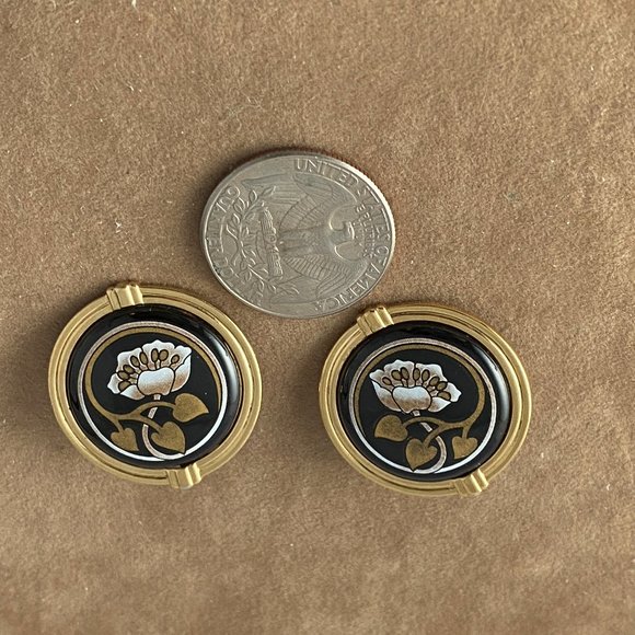 Stunning vintage/retro Michaela Frey Earrings - Picture 3 of 7